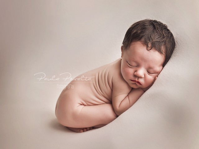 Fotos newborn a bebé de 9 días de vida